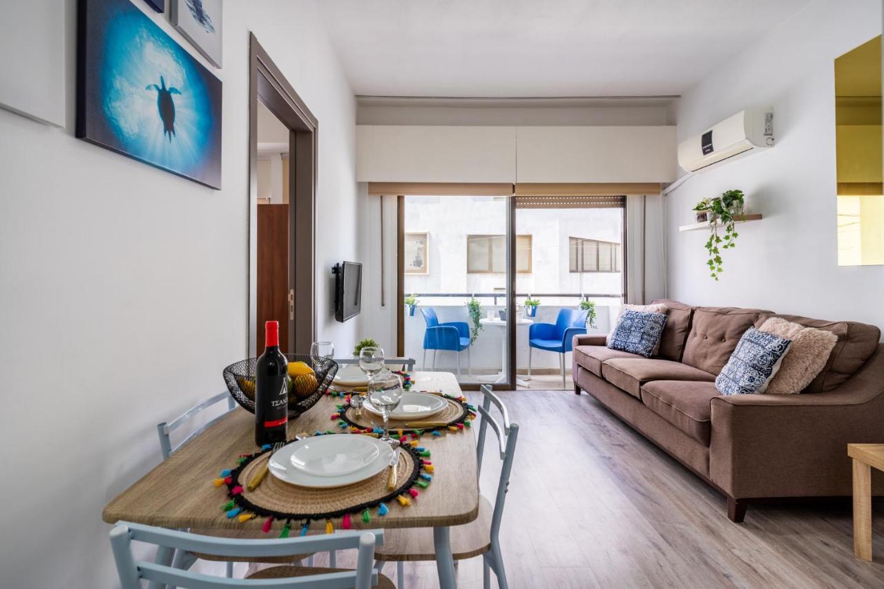 Eleni'S 1-Br Apt In Larnaca Center Exterior photo