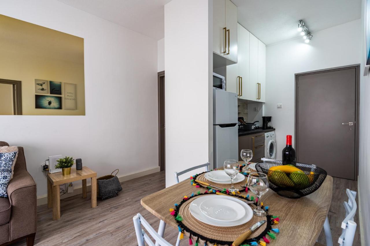 Eleni'S 1-Br Apt In Larnaca Center Exterior photo